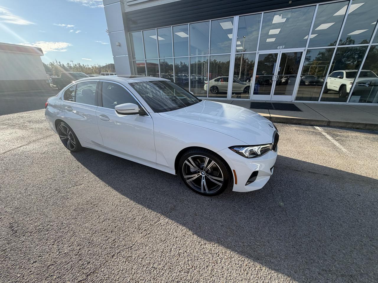 BMW 3 Series 330i Sedan 2024