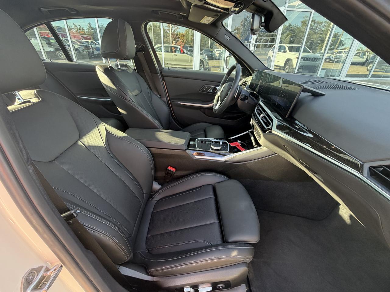 BMW 3 Series 330i Sedan 2024
