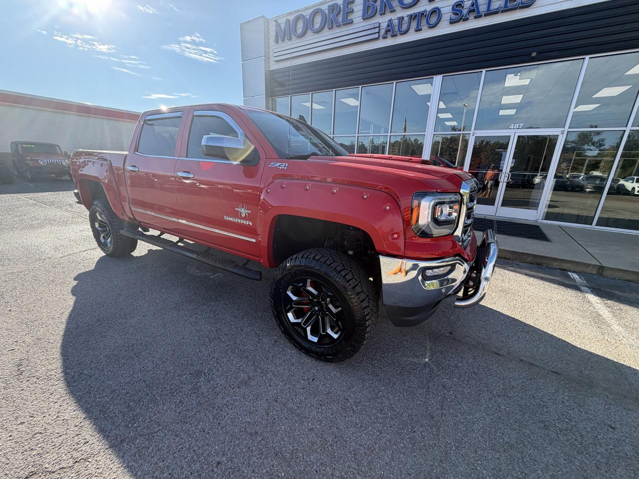 GMC Sierra 1500 4WD Crew Cab 143.5" SLT 2018