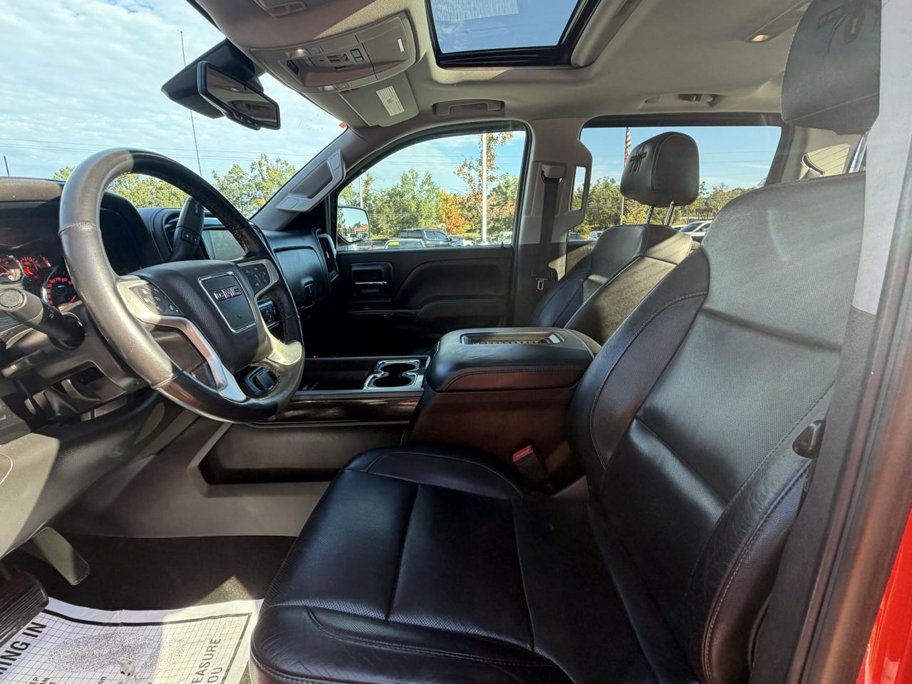 GMC Sierra 1500 4WD Crew Cab 143.5" SLT 2018
