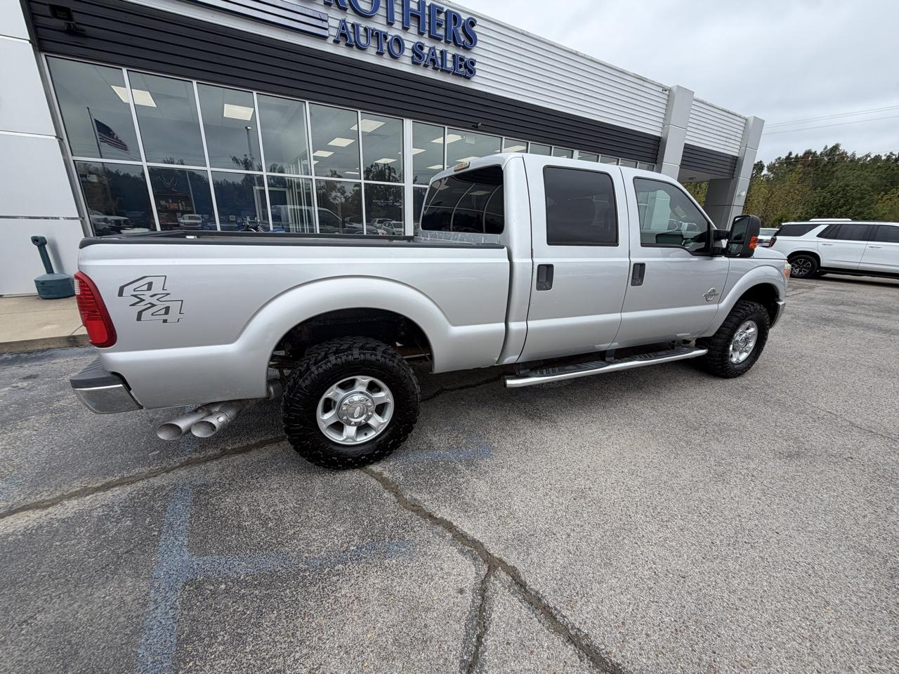 Ford Super Duty F-250 SRW XLT 4WD Crew Cab 6.75' Box 2013