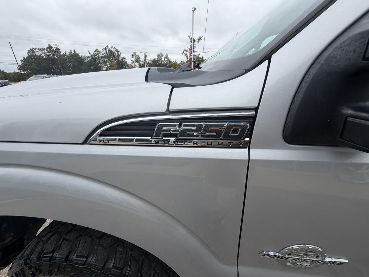 Ford Super Duty F-250 SRW XLT 4WD Crew Cab 6.75' Box 2013