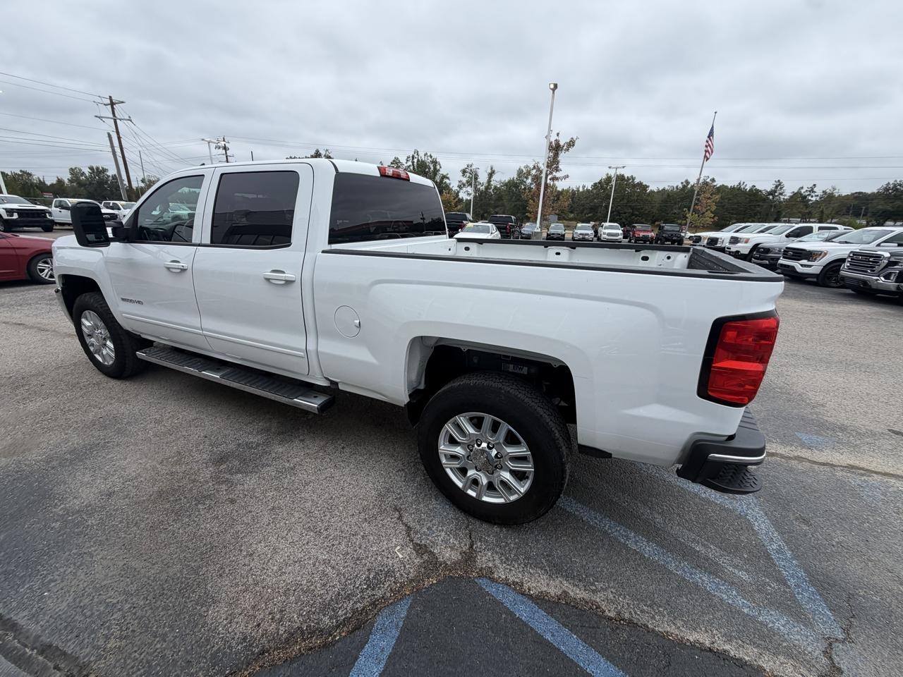 Chevrolet Silverado 2500HD 2WD Crew Cab 153.7" LT 2019