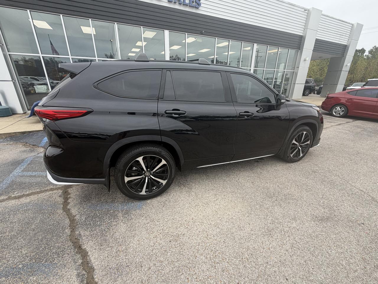 Toyota Highlander XSE FWD (Natl) 2021