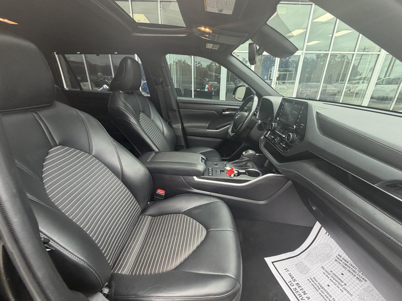 Toyota Highlander XSE FWD (Natl) 2021