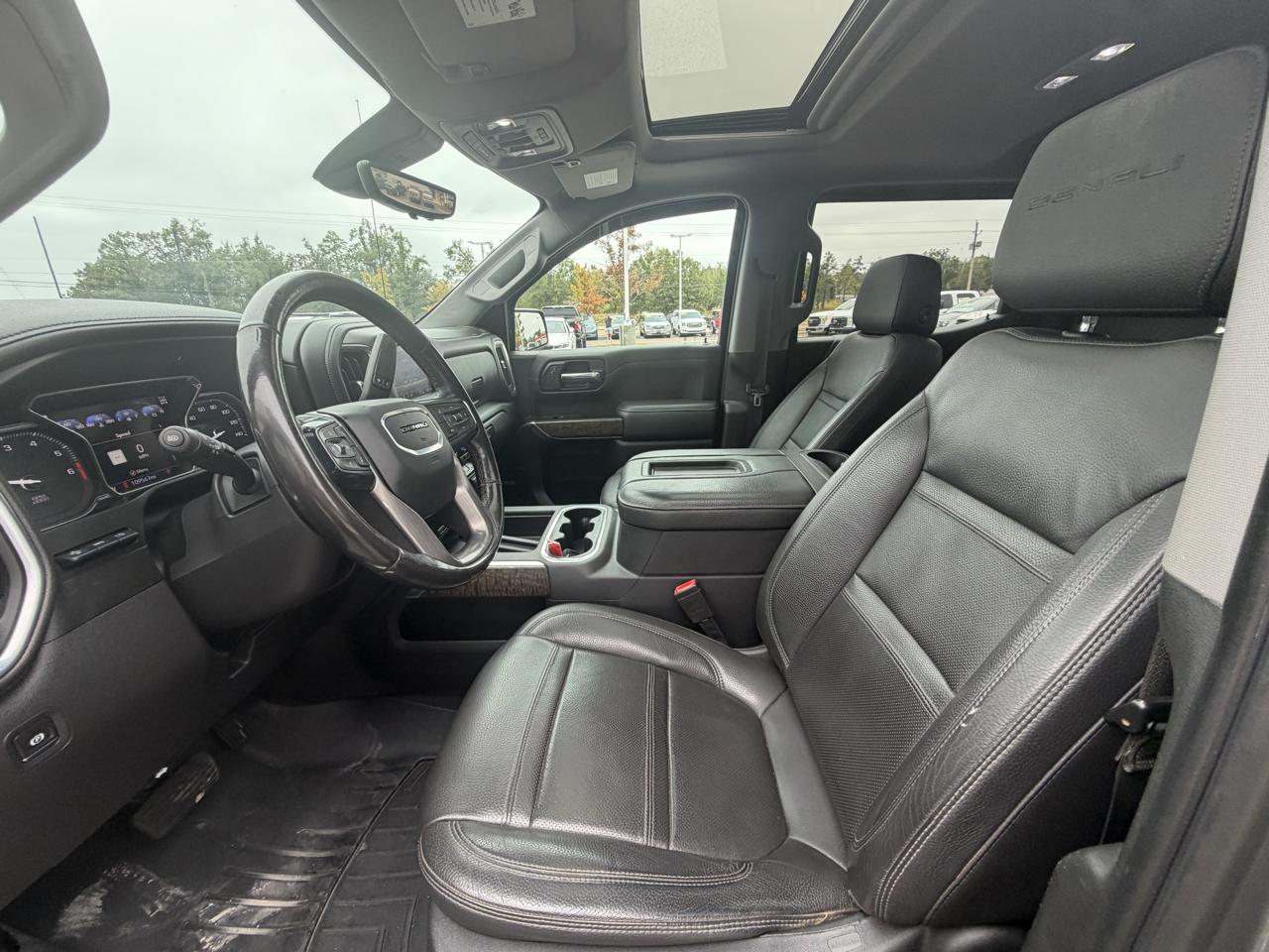 GMC Sierra 1500 4WD Crew Cab 147" Denali 2020