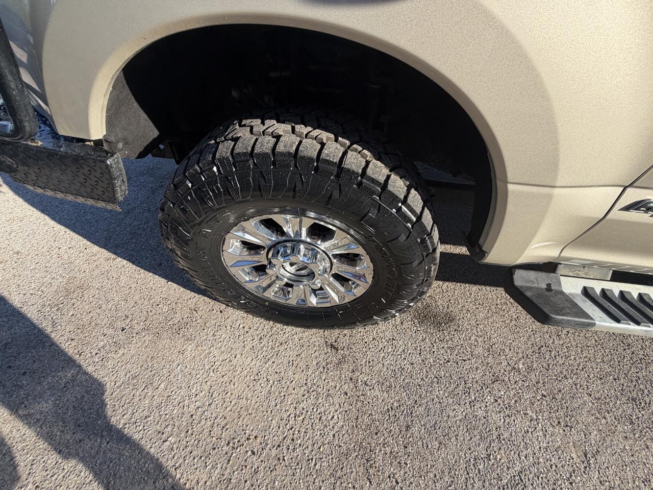 Ford Super Duty F-250 SRW XLT 4WD Crew Cab 8' Box 2018