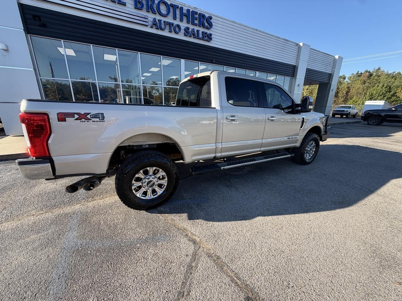 Ford Super Duty F-250 SRW XLT 4WD Crew Cab 8' Box 2018