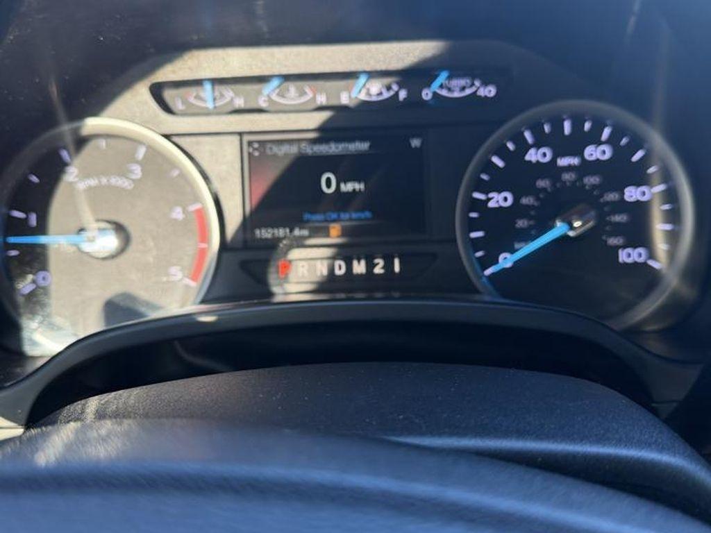 Ford Super Duty F-250 SRW XLT 4WD Crew Cab 8' Box 2018
