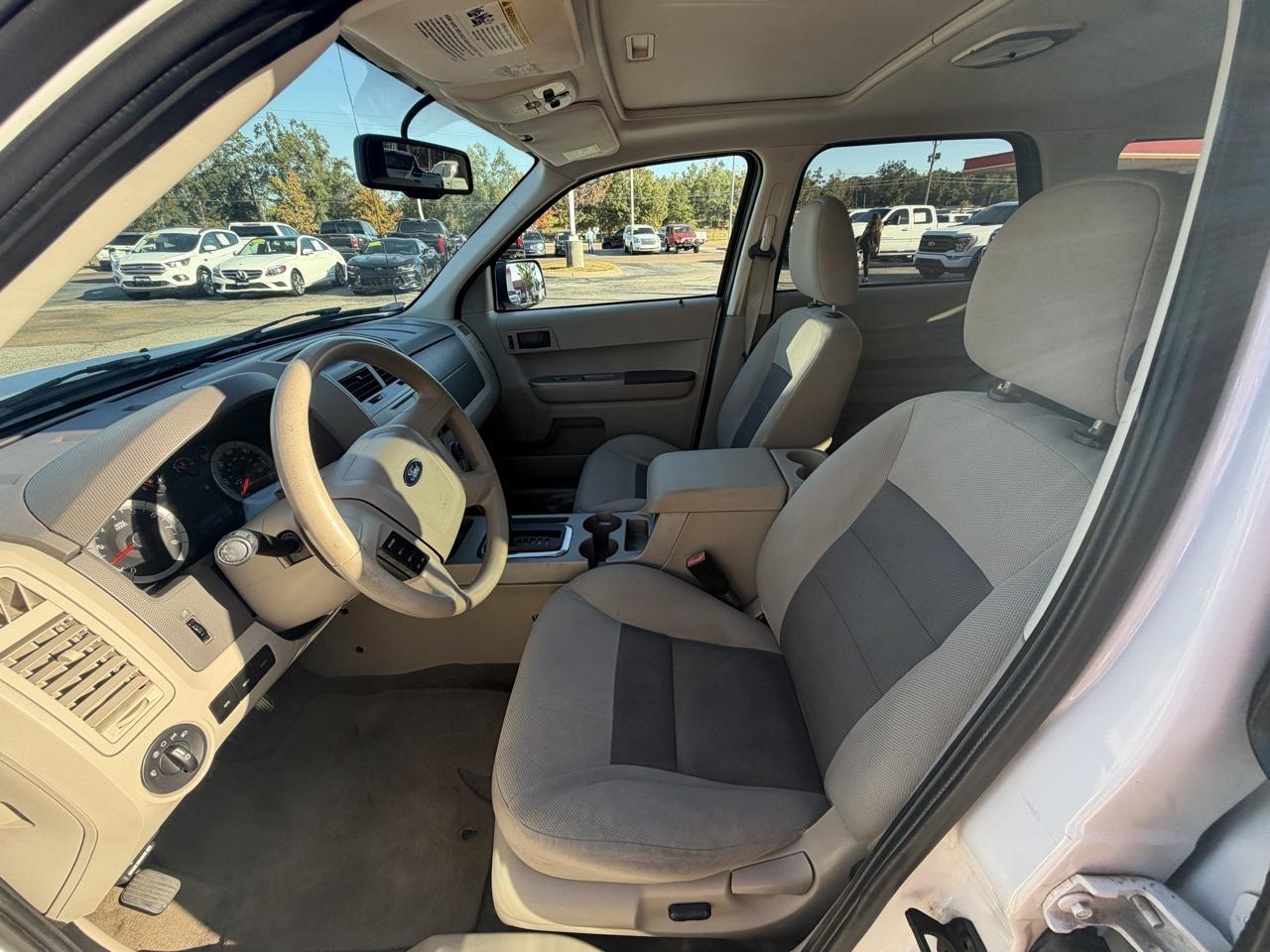 Ford Escape FWD 4dr I4 Auto XLT 2008