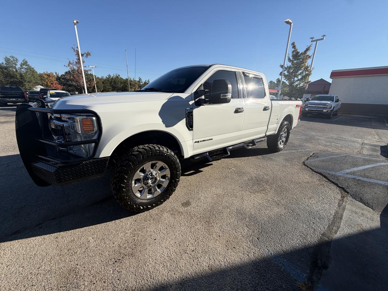 Ford Super Duty F-250 SRW XLT 4WD Crew Cab 8' Box 2020