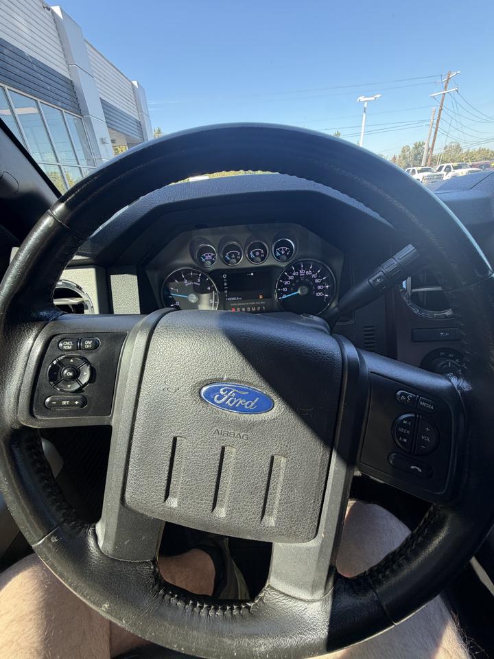 Ford Super Duty F-250 SRW Lariat 4WD Crew Cab 6.75' Box 2014