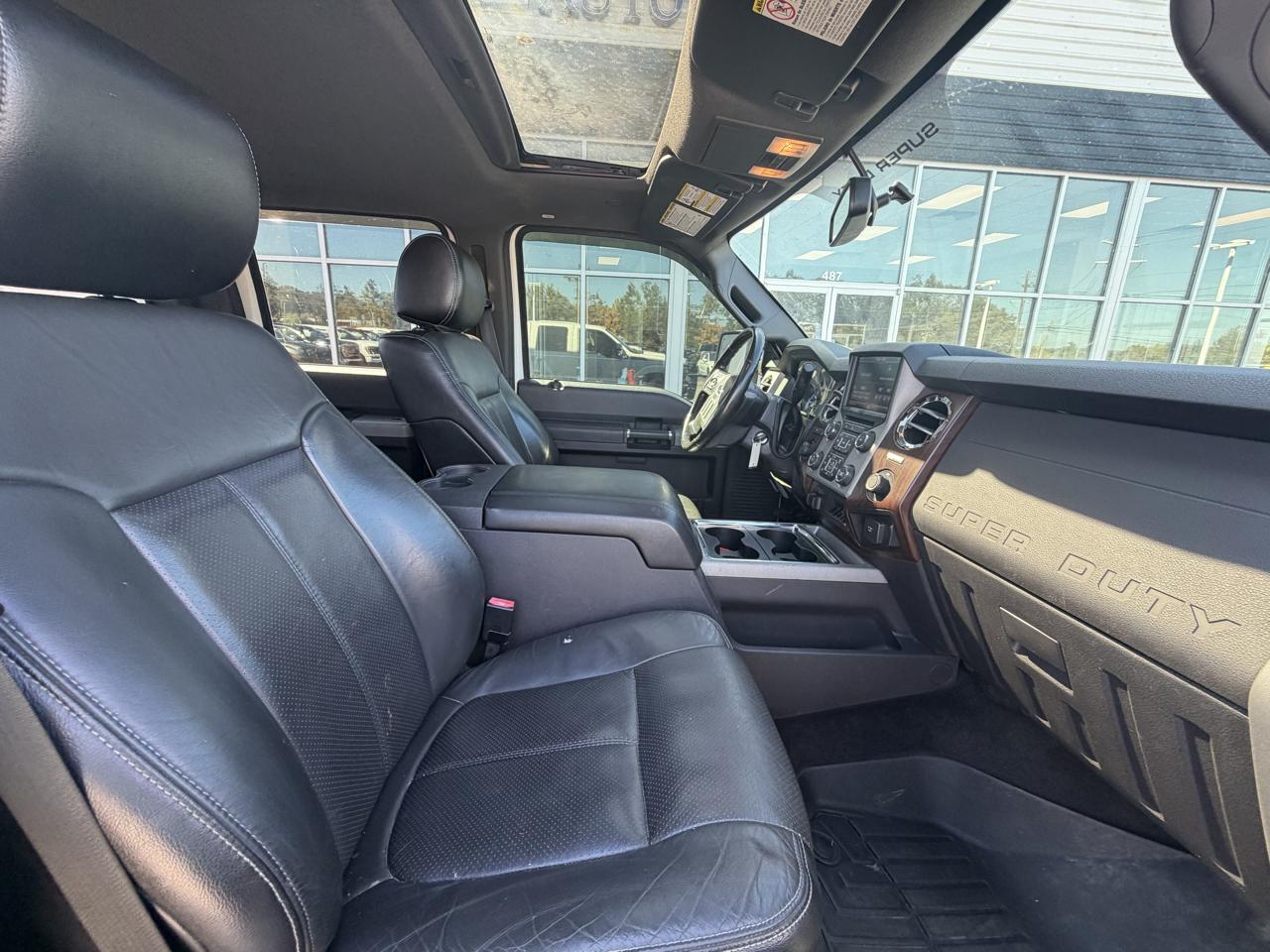 Ford Super Duty F-250 SRW Lariat 4WD Crew Cab 6.75' Box 2014