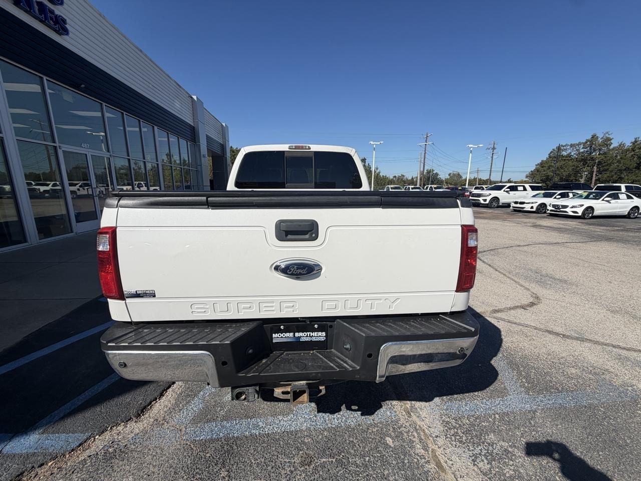Ford Super Duty F-250 SRW Lariat 4WD Crew Cab 6.75' Box 2014