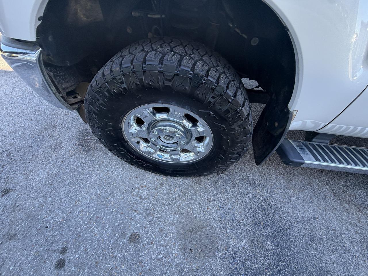 Ford Super Duty F-250 SRW Lariat 4WD Crew Cab 6.75' Box 2014