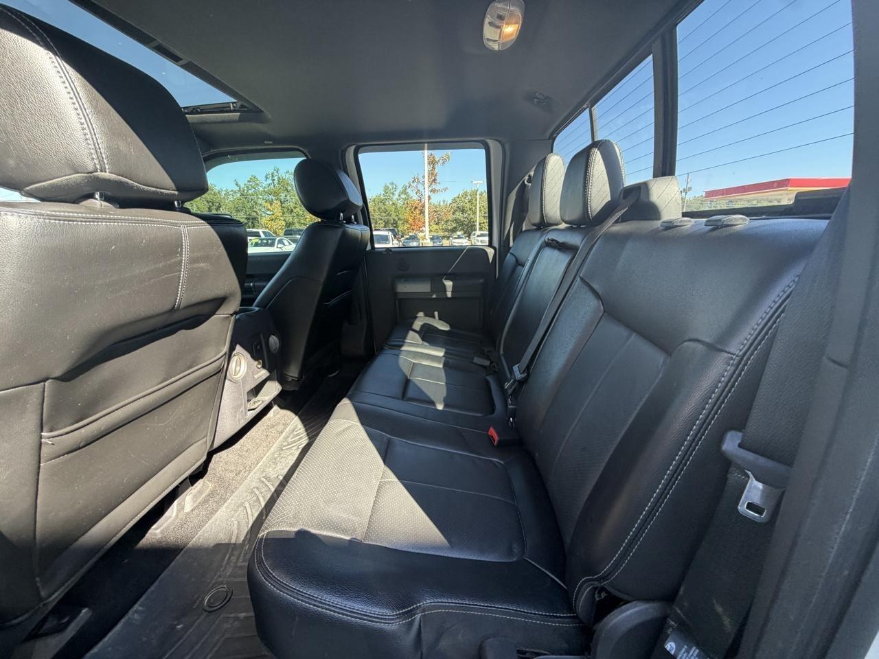 Ford Super Duty F-250 SRW Lariat 4WD Crew Cab 6.75' Box 2014
