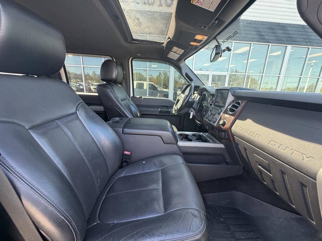 Ford Super Duty F-250 SRW Lariat 4WD Crew Cab 6.75' Box 2014