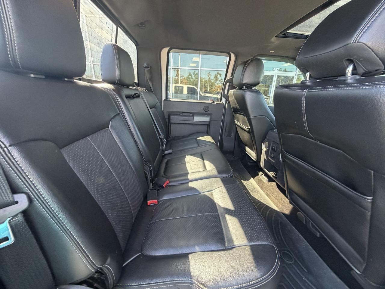 Ford Super Duty F-250 SRW Lariat 4WD Crew Cab 6.75' Box 2014