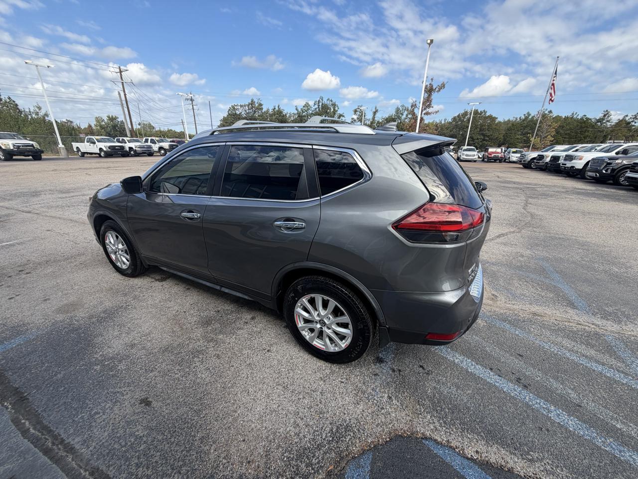 Nissan Rogue FWD SV *Limited Production* *Ltd Avail* 2019