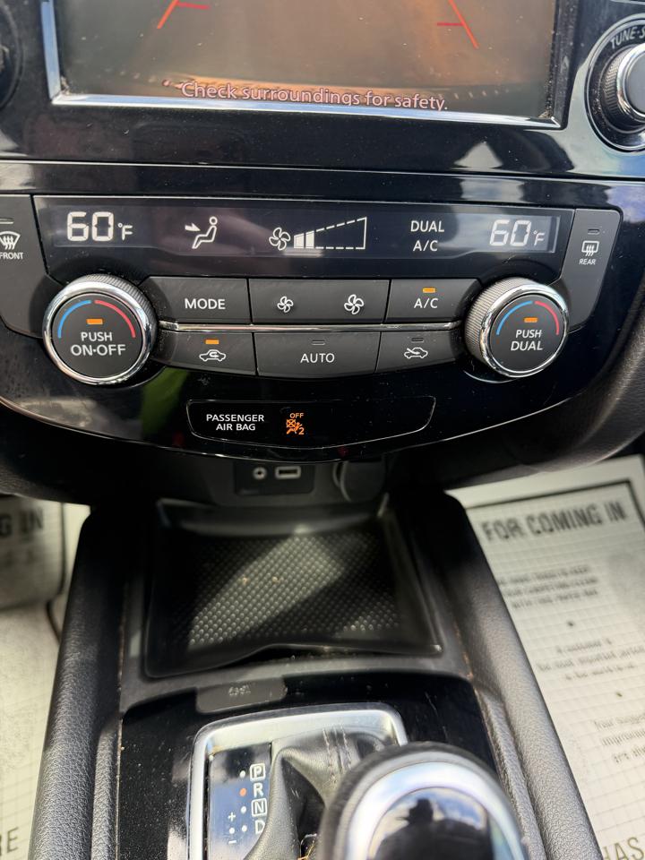 Nissan Rogue FWD SV *Limited Production* *Ltd Avail* 2019