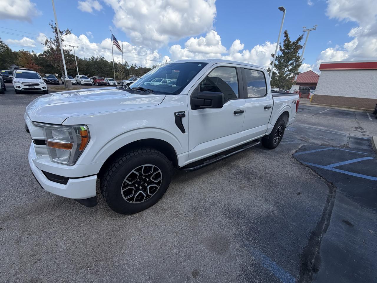Ford F-150 STX 4WD SuperCrew 5.5' Box 2022