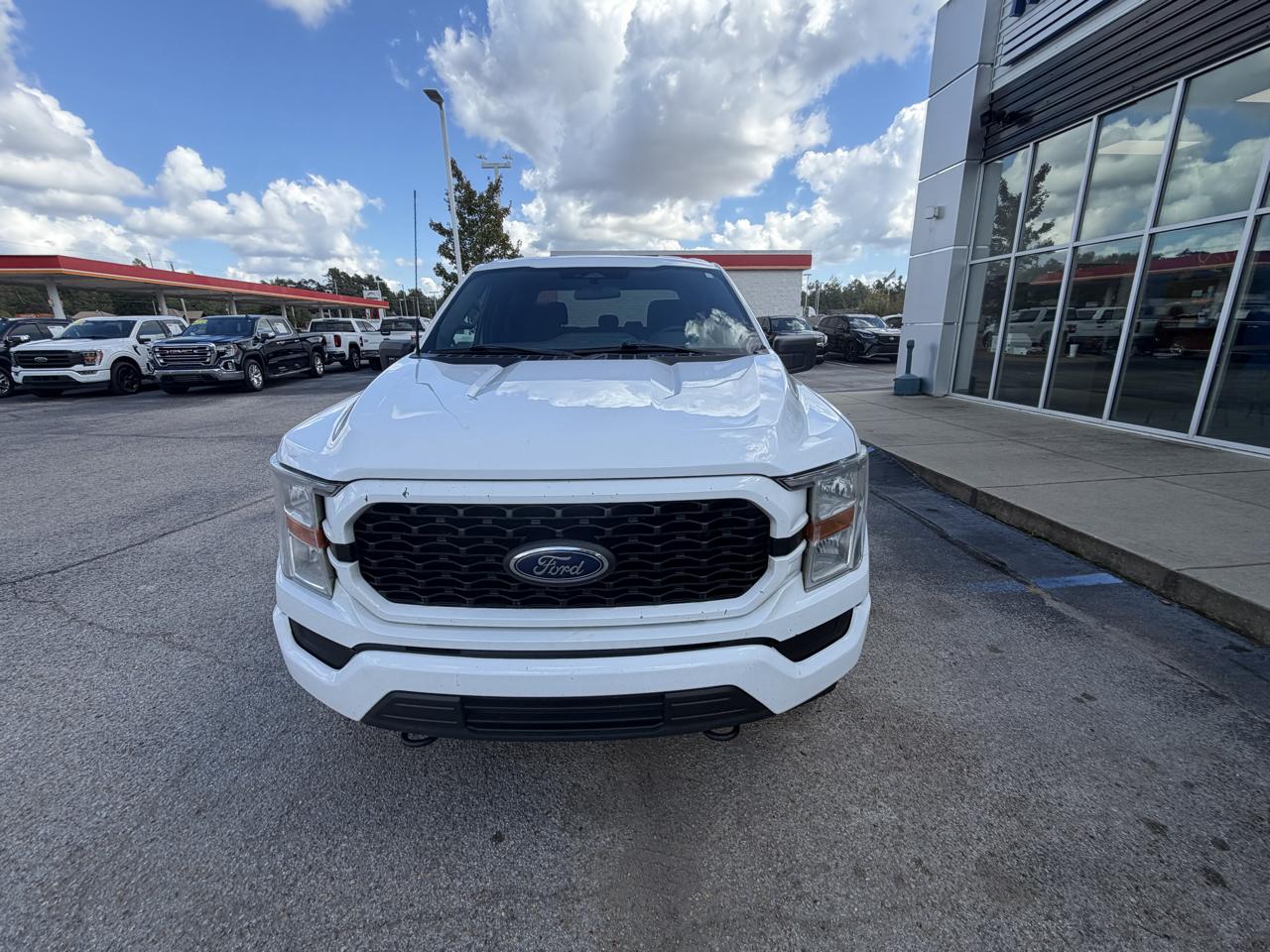 Ford F-150 STX 4WD SuperCrew 5.5' Box 2022