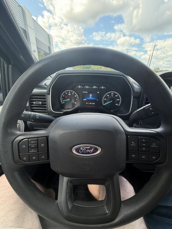 Ford F-150 STX 4WD SuperCrew 5.5' Box 2022