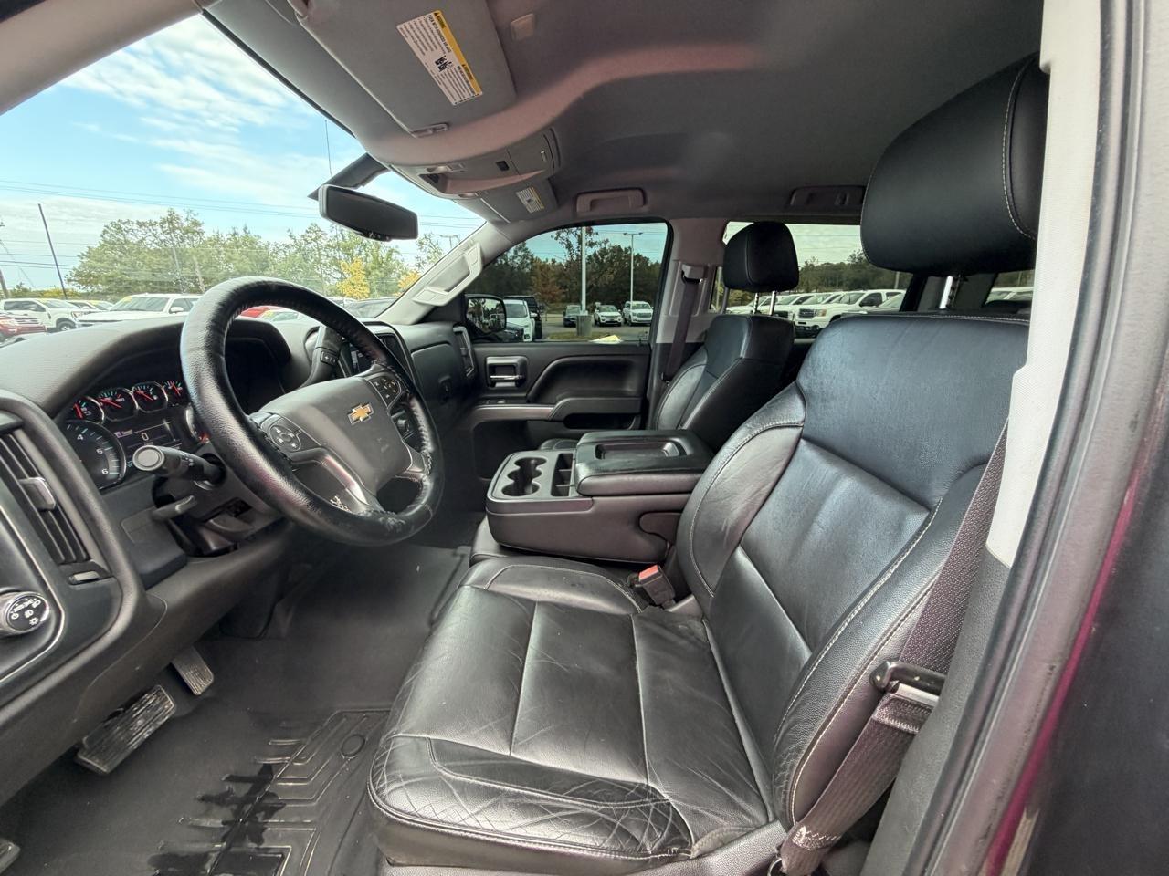 Chevrolet Silverado 1500 4WD Crew Cab 143.5" LT w/1LT 2015