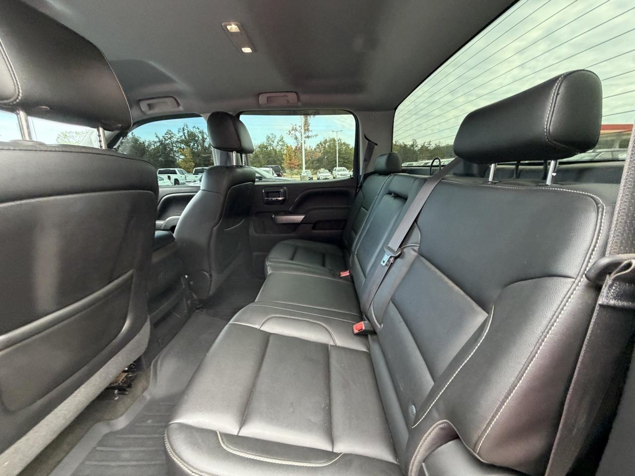 Chevrolet Silverado 1500 4WD Crew Cab 143.5" LT w/1LT 2015