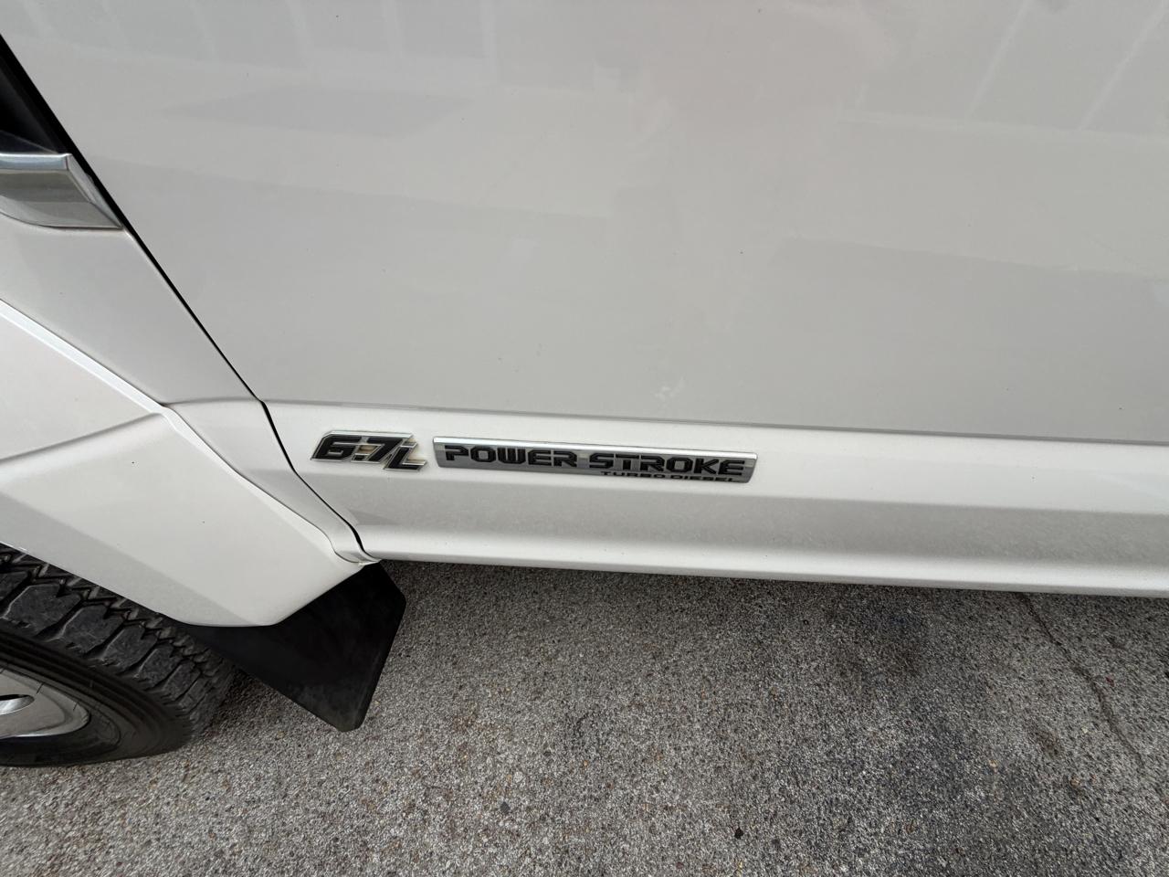 Ford Super Duty F-450 DRW Limited 4WD Crew Cab 8' Box 2019
