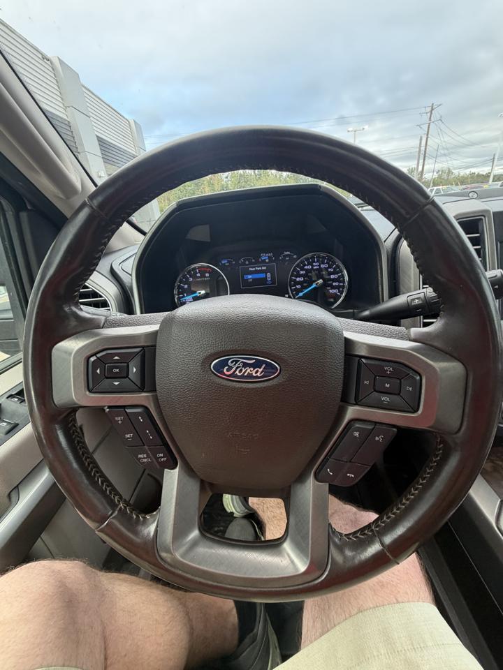 Ford Super Duty F-450 DRW Limited 4WD Crew Cab 8' Box 2019