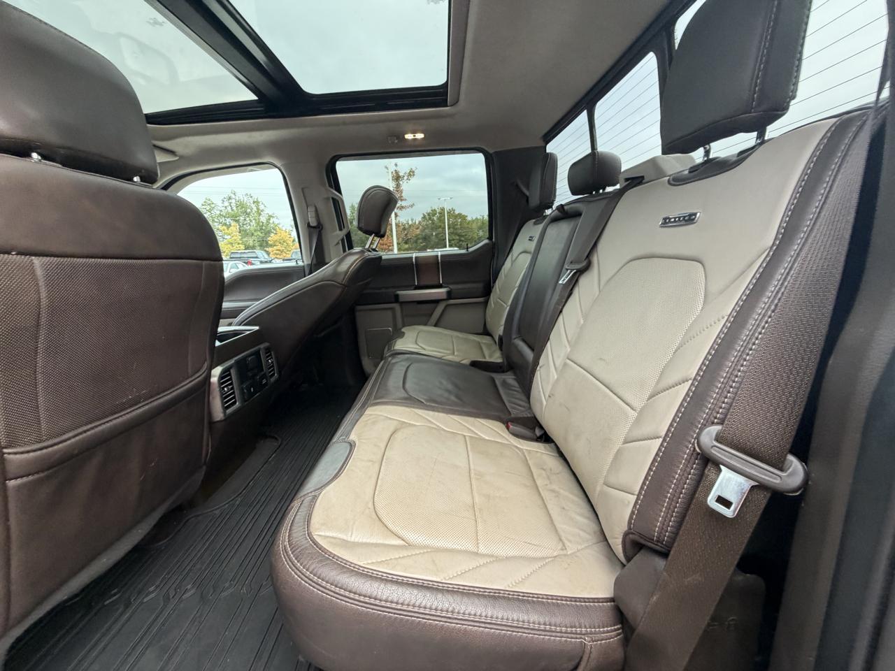 Ford Super Duty F-450 DRW Limited 4WD Crew Cab 8' Box 2019