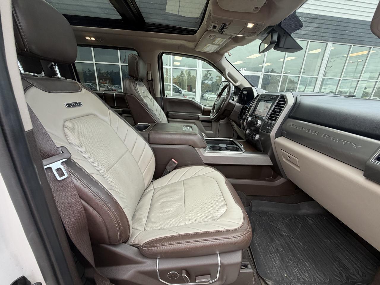 Ford Super Duty F-450 DRW Limited 4WD Crew Cab 8' Box 2019