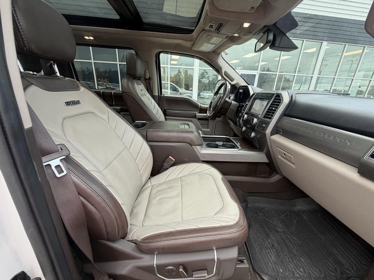 Ford Super Duty F-450 DRW Limited 4WD Crew Cab 8' Box 2019