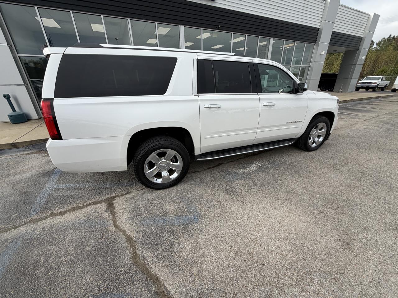 Chevrolet Suburban 2WD 4dr 1500 Premier 2017