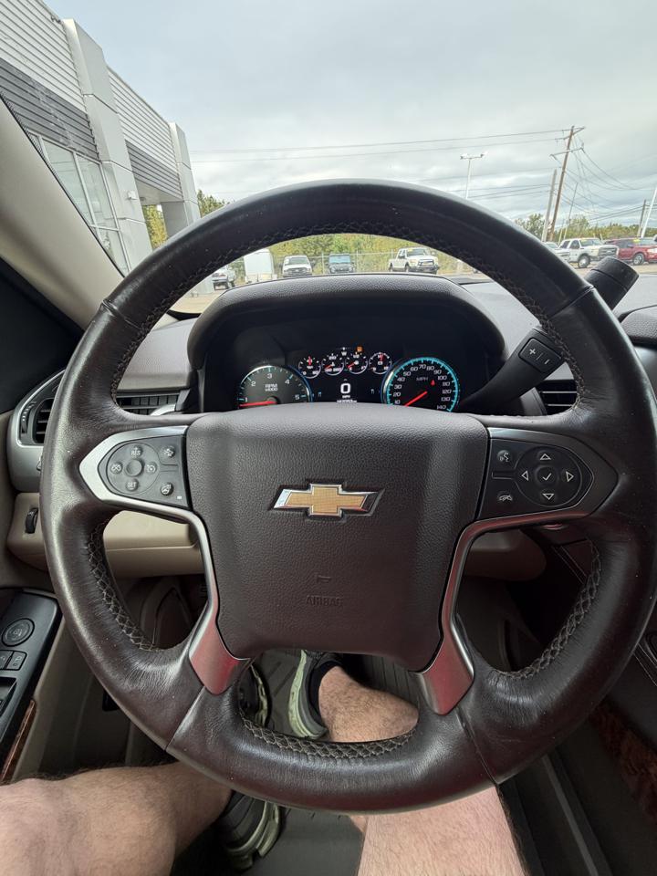 Chevrolet Suburban 2WD 4dr 1500 Premier 2017