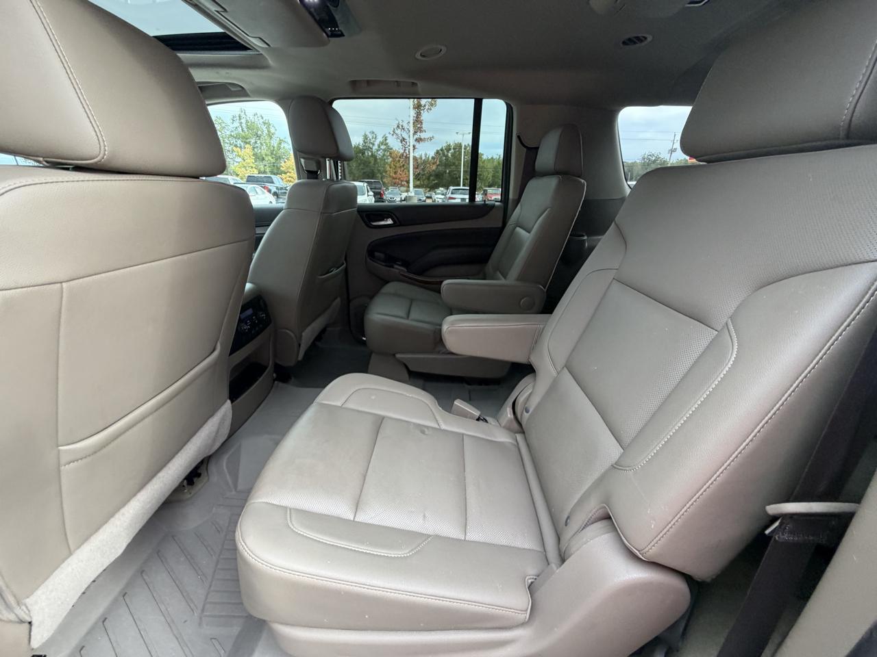Chevrolet Suburban 2WD 4dr 1500 Premier 2017