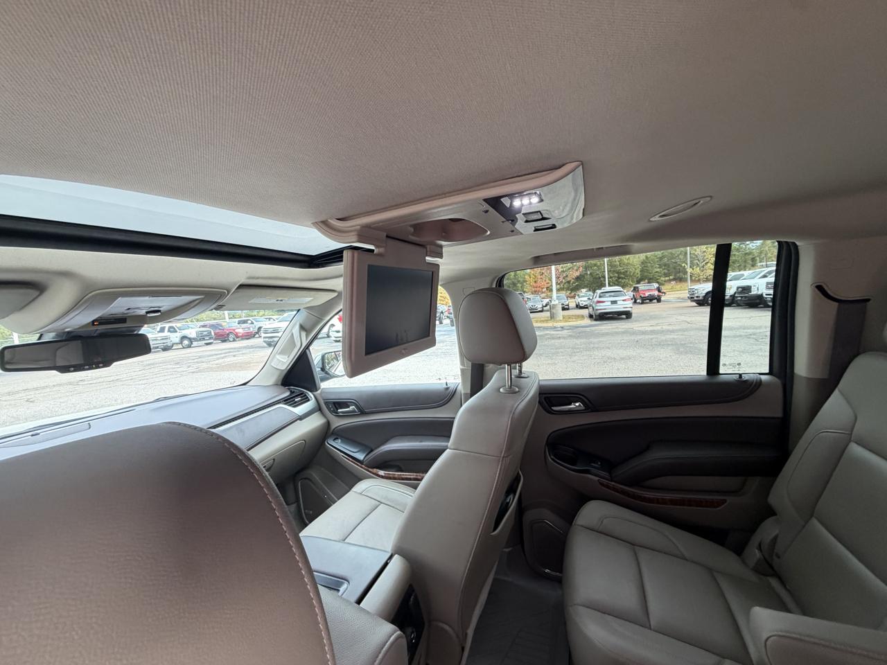 Chevrolet Suburban 2WD 4dr 1500 Premier 2017