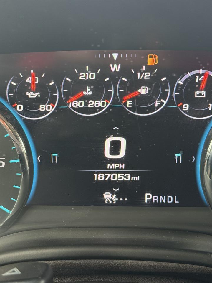 Chevrolet Suburban 2WD 4dr 1500 Premier 2017