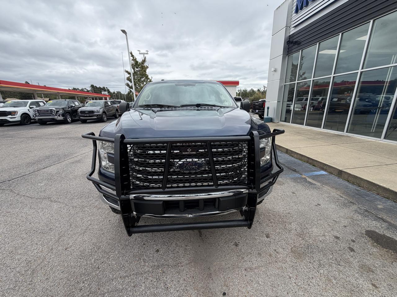 Ford F-150 4WD SuperCrew 145" XLT 2015