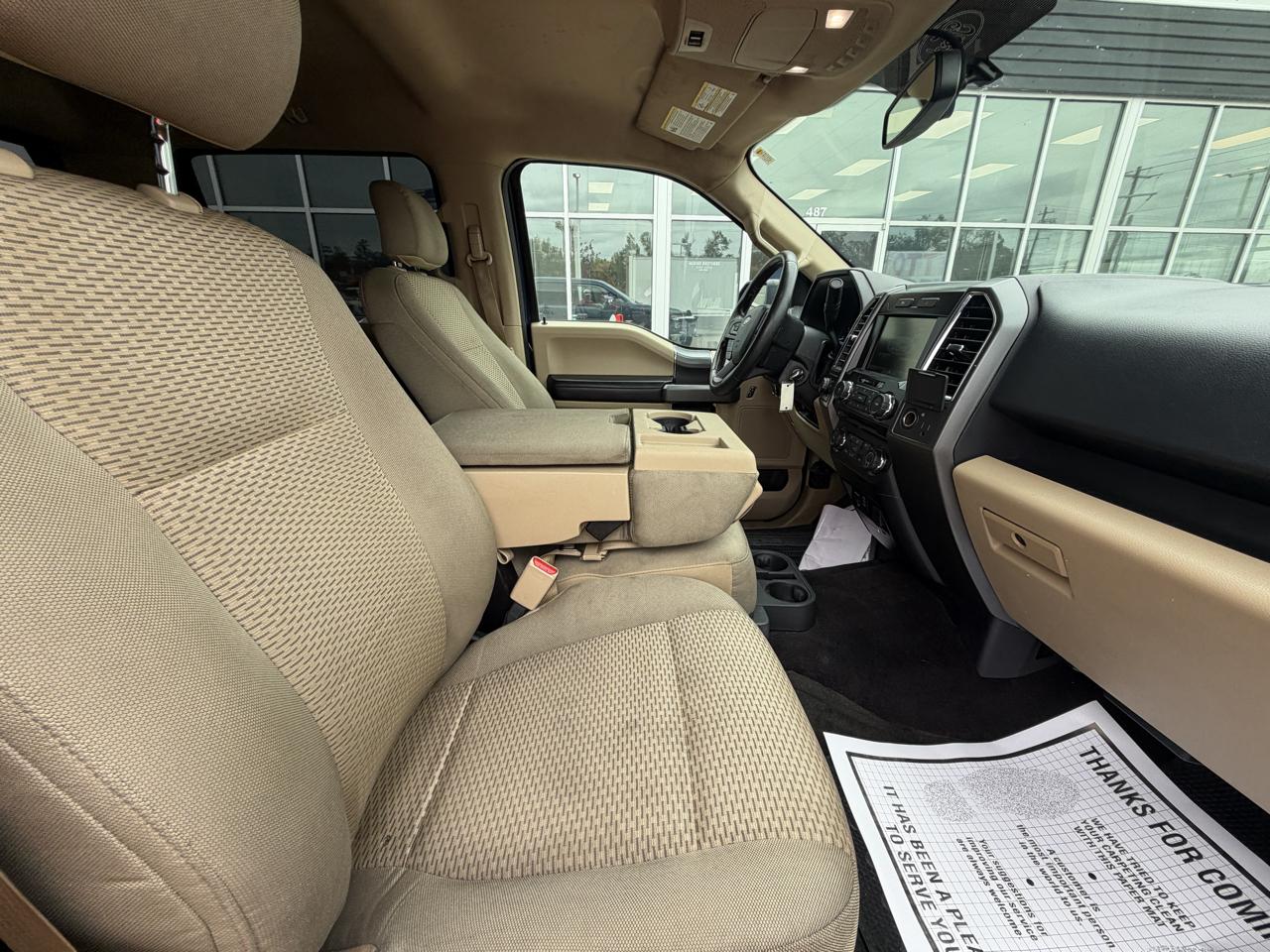 Ford F-150 4WD SuperCrew 145" XLT 2015