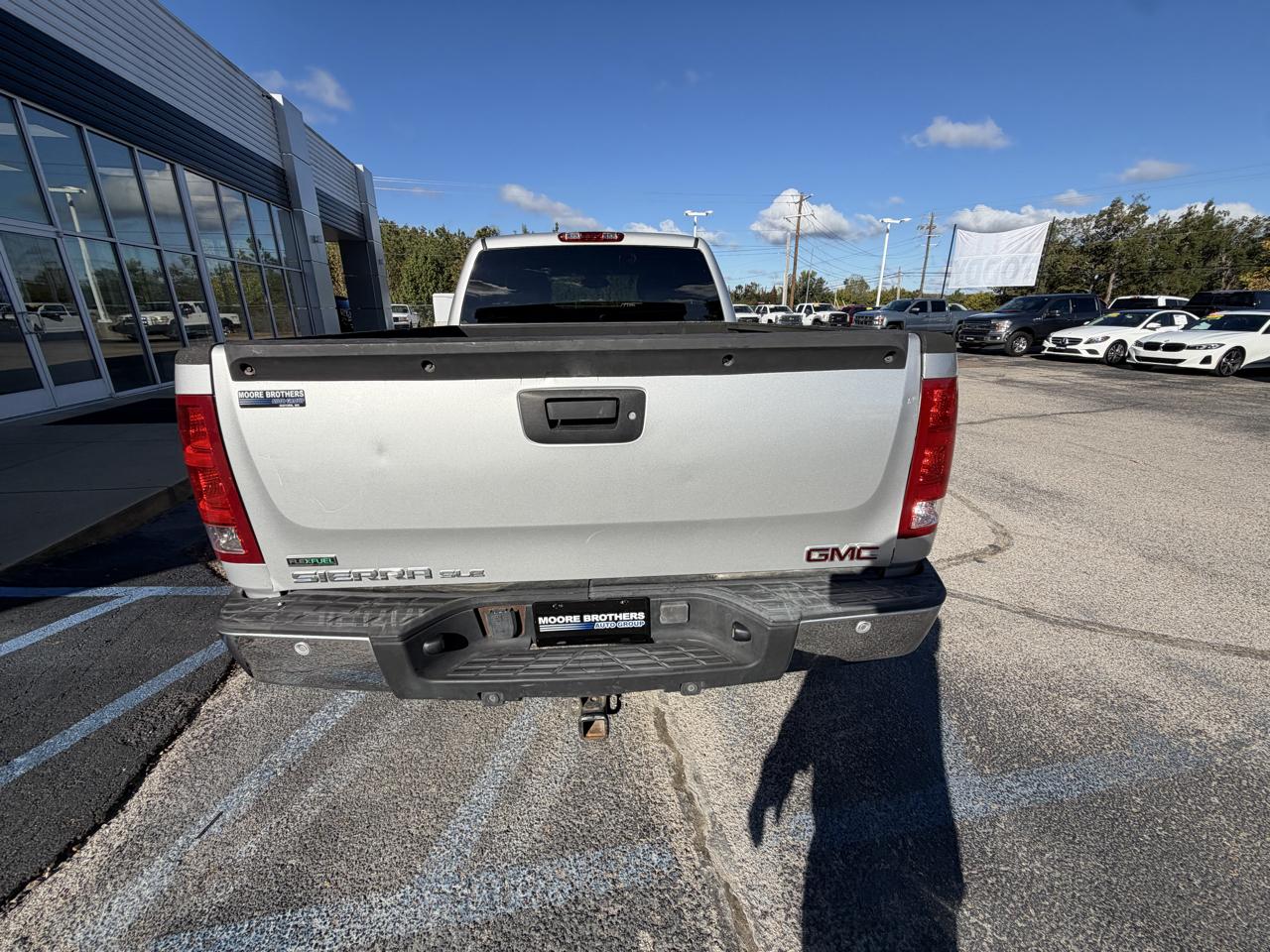 GMC Sierra 1500 4WD Ext Cab 143.5" SLE 2010