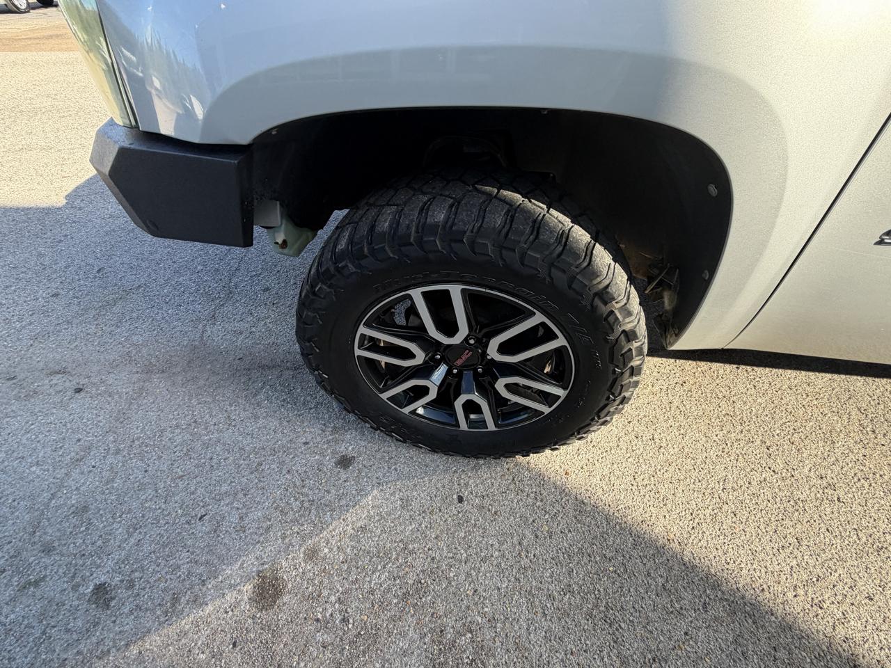GMC Sierra 1500 4WD Ext Cab 143.5" SLE 2010