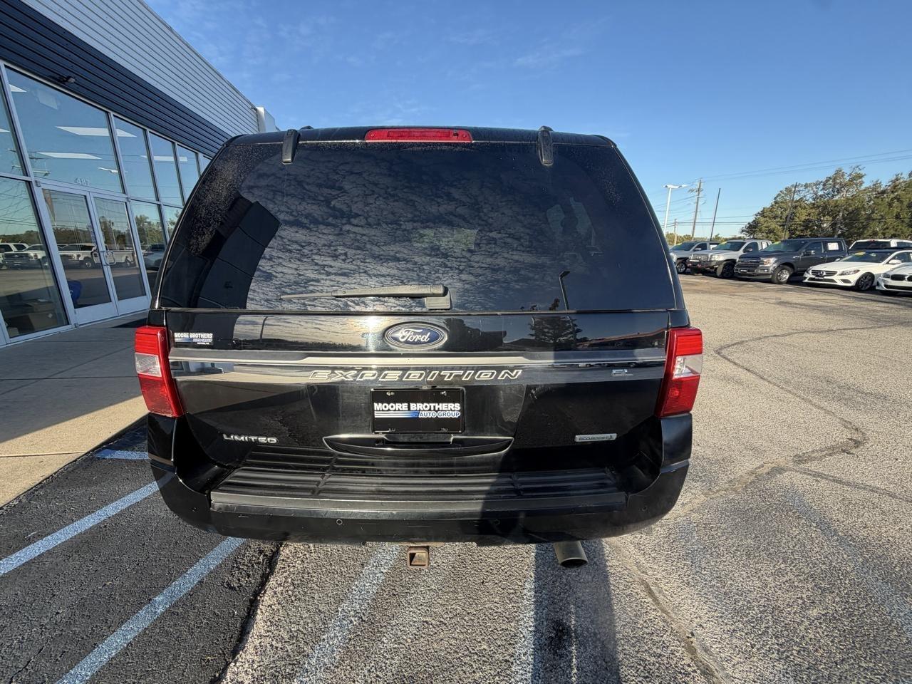 Ford Expedition EL Limited 4x2 2017