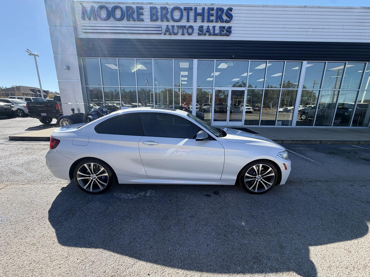 2016 BMW 2 Series 2dr Cpe M235i RWD