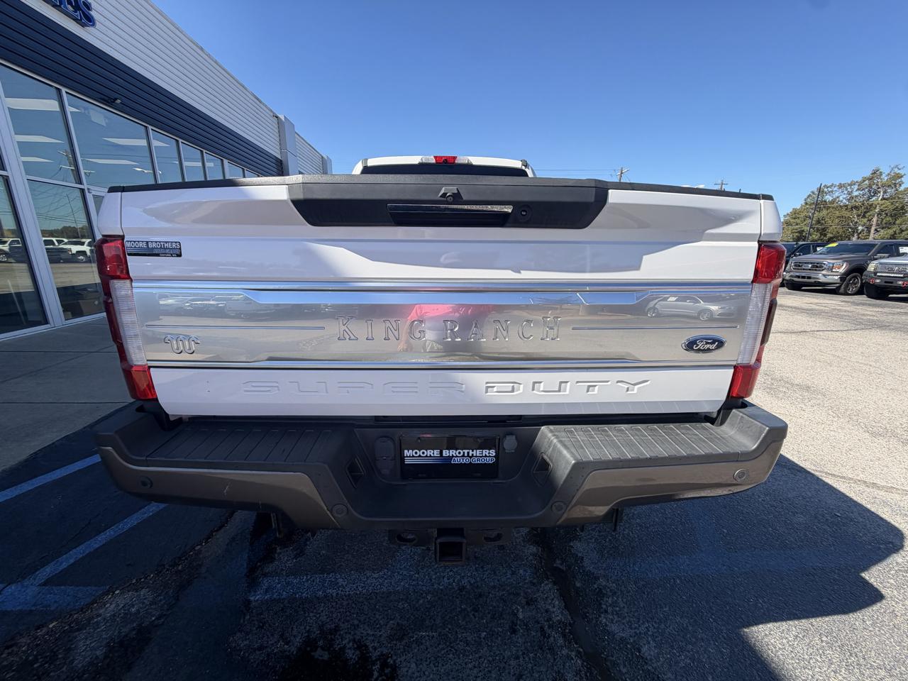 Ford Super Duty F-250 SRW King Ranch 4WD Crew Cab 8' Box 2019