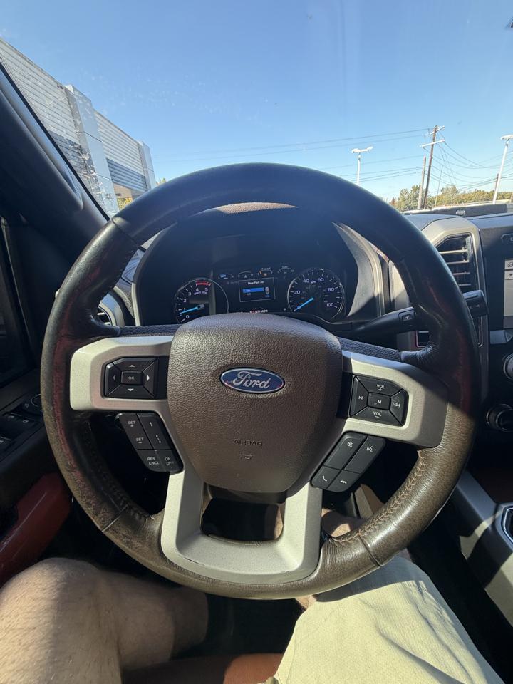 Ford Super Duty F-250 SRW King Ranch 4WD Crew Cab 8' Box 2019