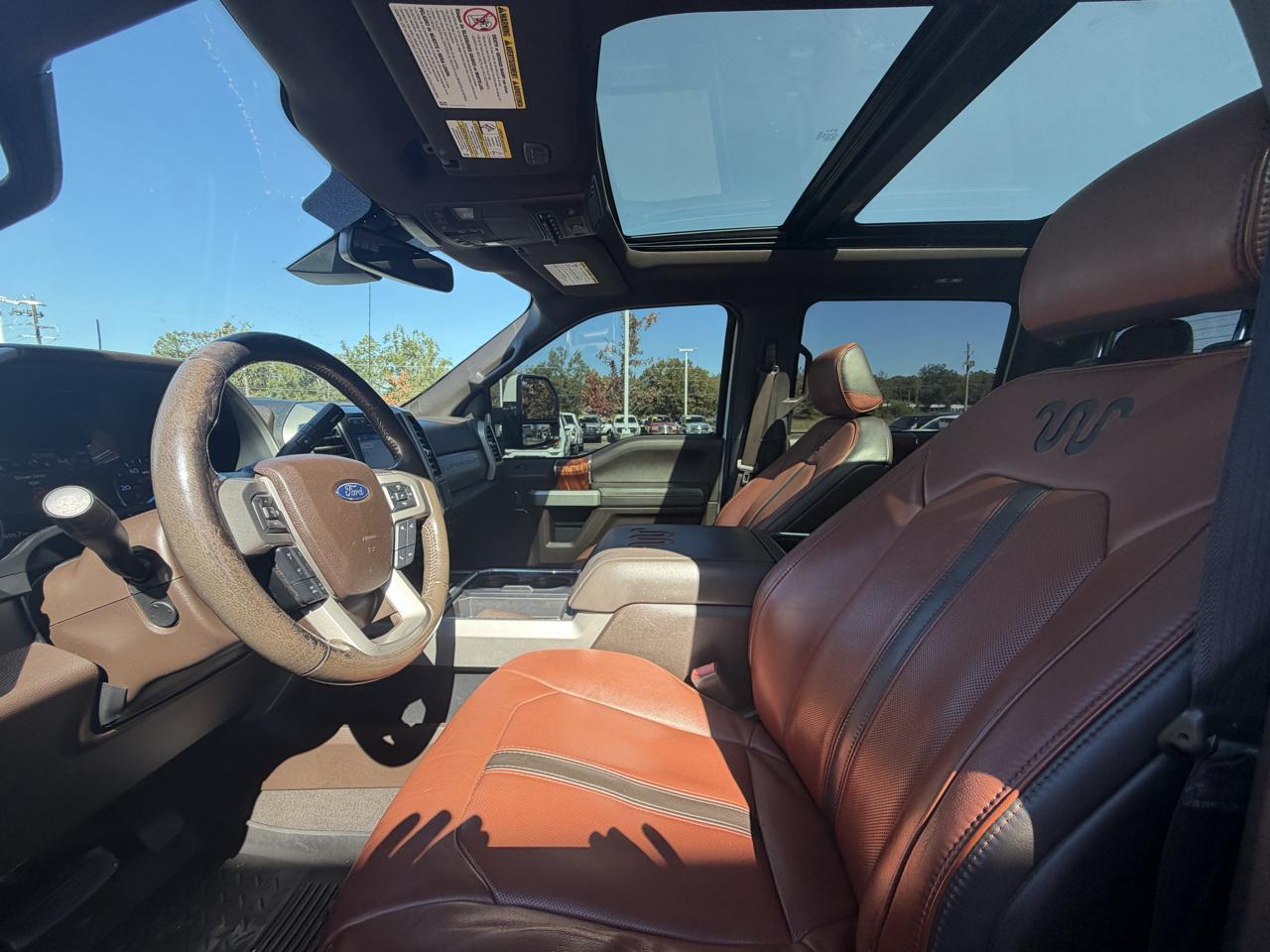 Ford Super Duty F-250 SRW King Ranch 4WD Crew Cab 8' Box 2019