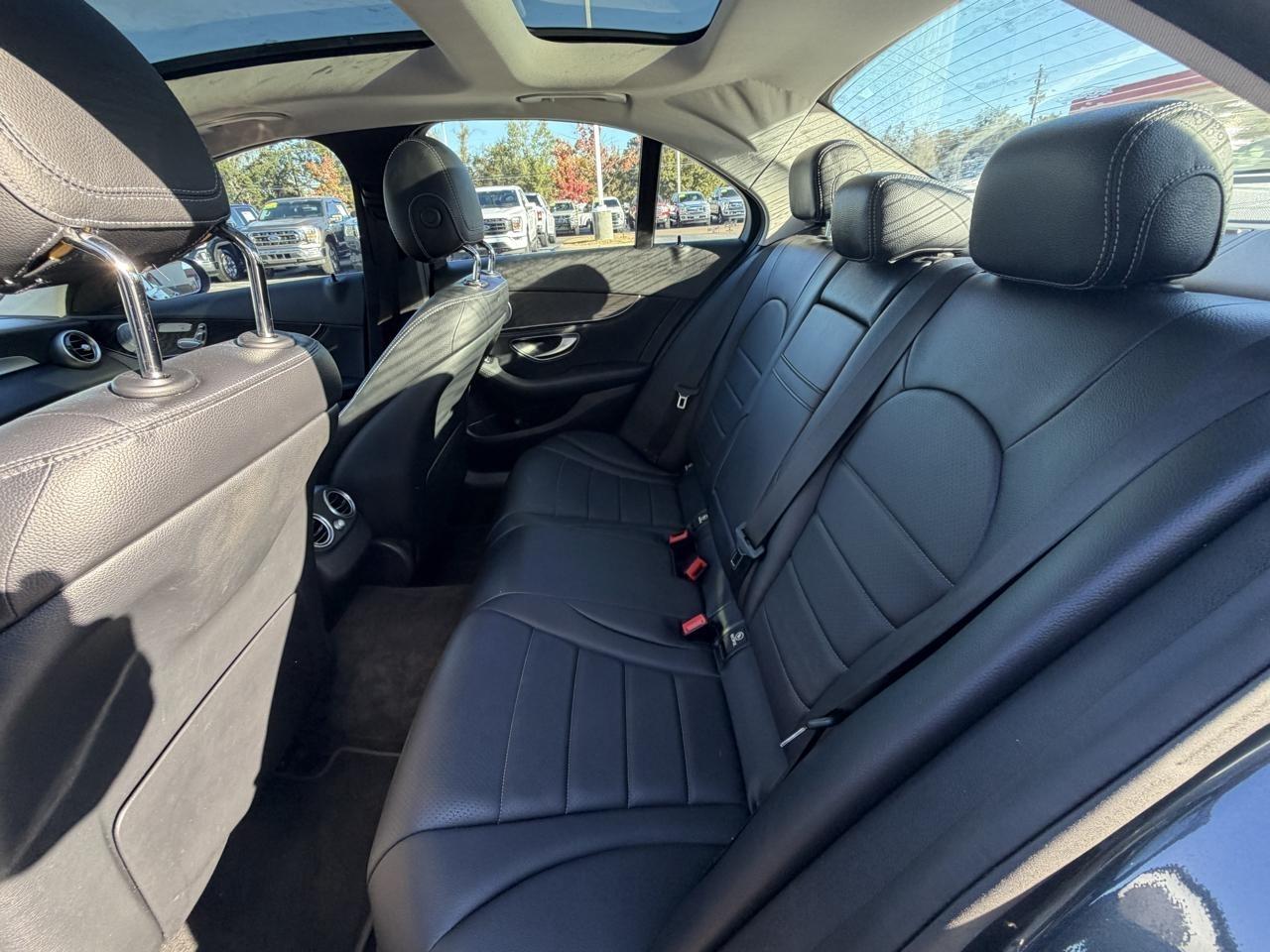 Mercedes-Benz C-Class 4dr Sdn C 300 4MATIC 2015