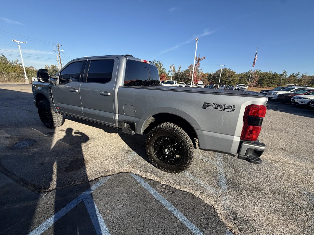 Ford Super Duty F-250 SRW Lariat 4WD Crew Cab 8' Box 2024